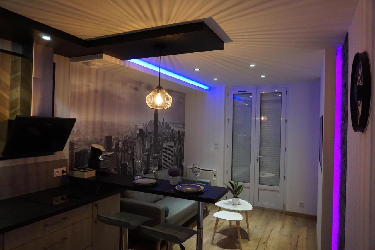 Appart Chic & Moderne Avec Balcon La Roche-sur-Yon Esterno foto